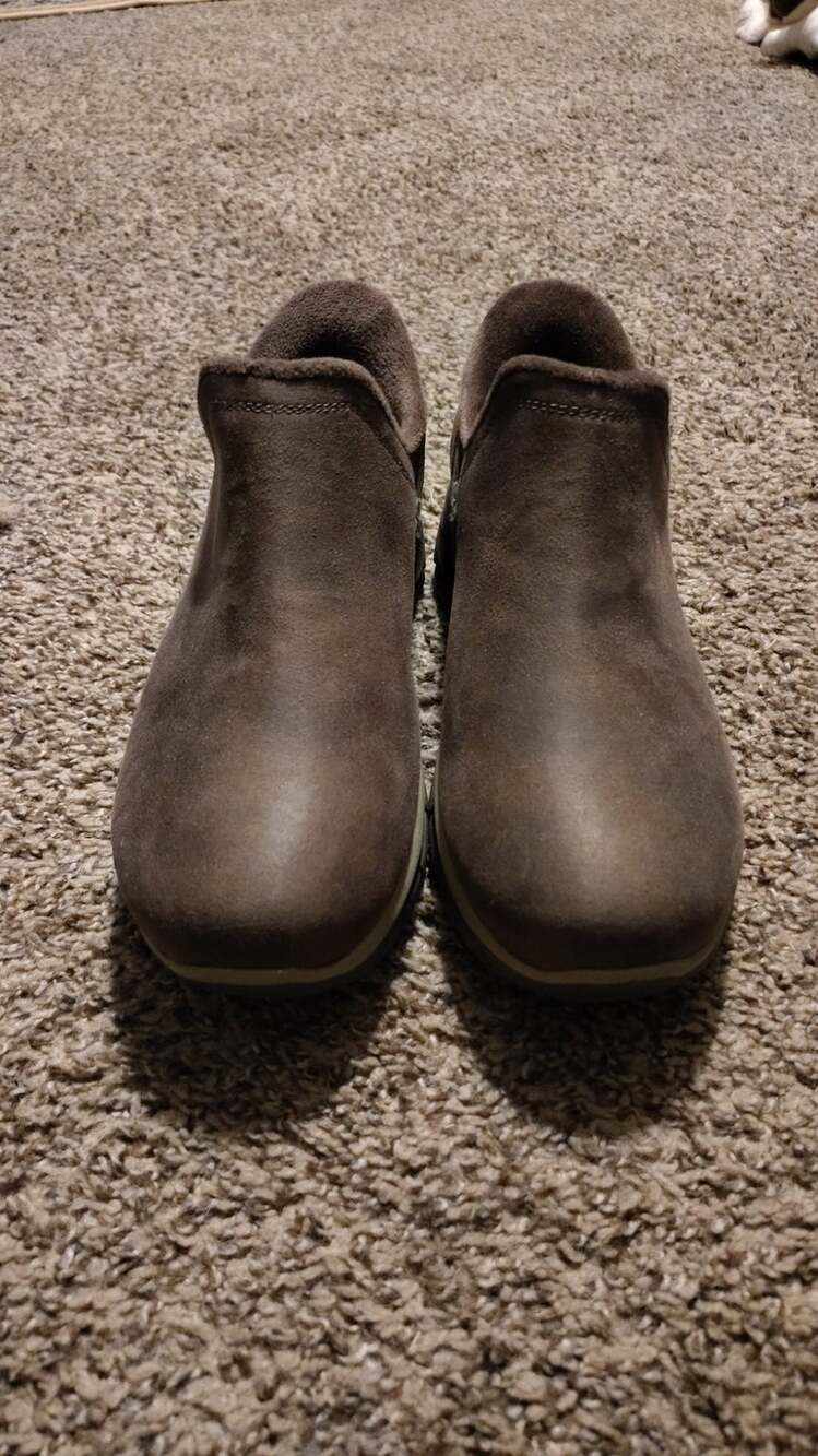 Brown Skechers Slip-ins size 7.5
